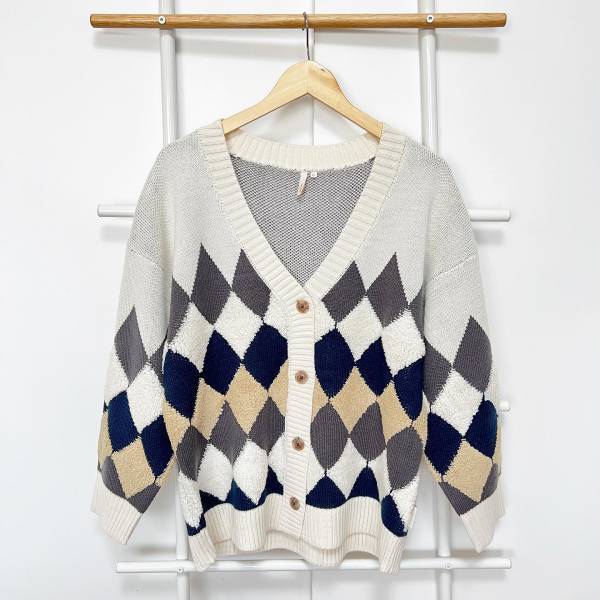 今すぐ【しまむら】に駆け込めー！！しまラーもお気に入り♡「最旬カーデ」