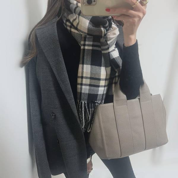 トレンドど真ん中ッ♡【GU】一点投入で即サマ見え！「チェック柄アイテム」