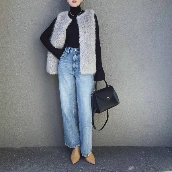 1枚でも可愛い♡ 今買い足すべき【タートルトップス】って？