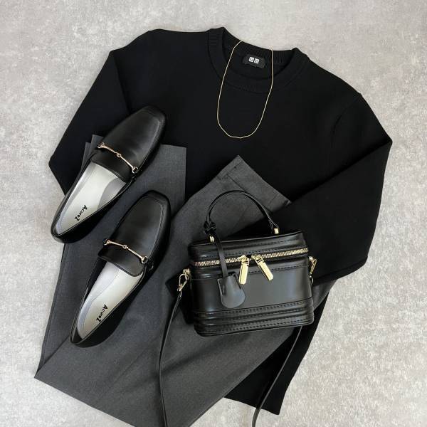 今季は「グレー」が可愛いッ♡「着回し抜群」すぎん…！？【ユニクロ】「1万円以内」“おしゃれコーデ”特集