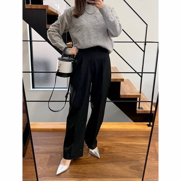 今季は「グレー」が可愛いッ♡「着回し抜群」すぎん…！？【ユニクロ】「1万円以内」“おしゃれコーデ”特集