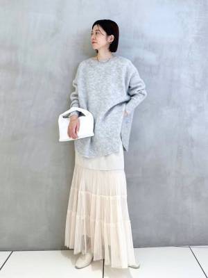 コーデに甘い抜け感を♡ ブーツとも相性バッチリ！【チュールスカート】