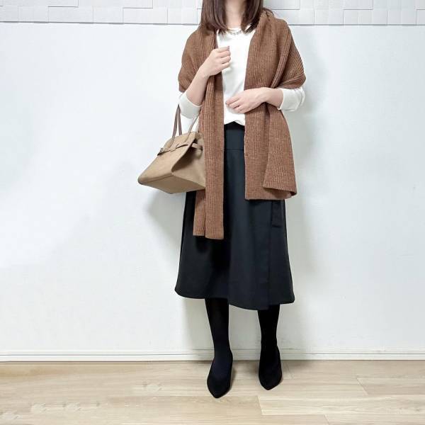 値下げって正気ですか！？【ユニクロ】今から大活躍間違いなし！！「おしゃれストール」