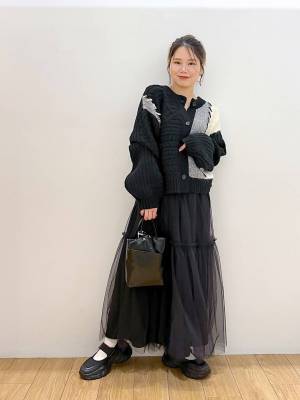 お買い得じゃない？ 魅力たっぷり♡ コーデの幅を広げる【リバーシブルスカート】