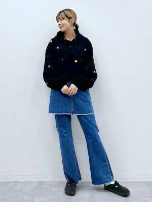 マンネリ化してるあなたに！デザイン性高め♡ 注目の【個性派デニム】