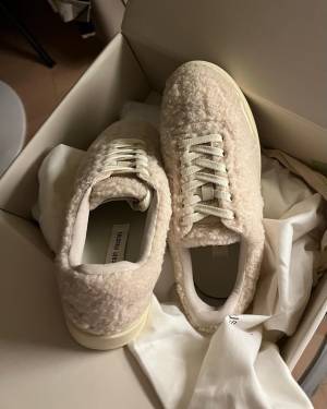 ブーツよりハマっちゃう！冬限定の可愛さ♡【もこもこシューズ】