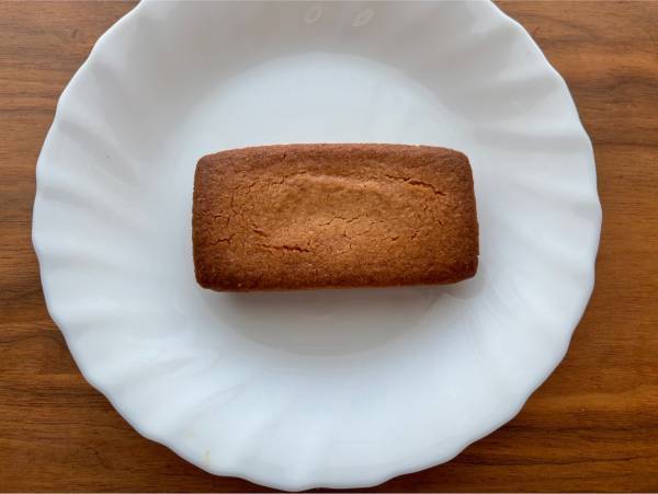 「甘党さんも満足の味わい」【ファミリーマート】から「さっくり触感」のメープル味フィナンシェ♡が美味しすぎる