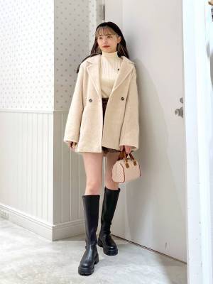 どう合わせるのが正解？【カチューシャ】を使った「冬コーデ術」