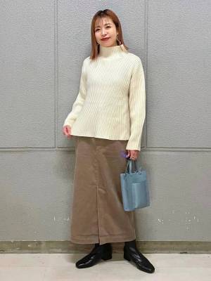 着こなしの鮮度UP！！【グローバルワーク】きれいめにもカジュアルにも♡「Iラインスカート」