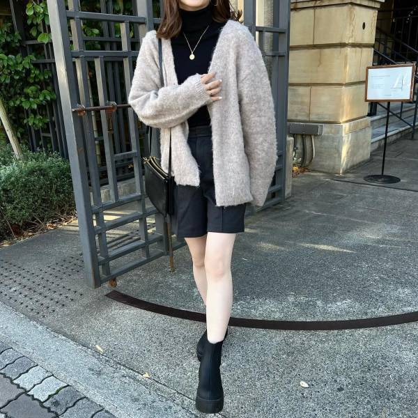 「悩んだらこれ着ちゃう♡」【ユニクロ】色ち買い必至！「優秀タートル」