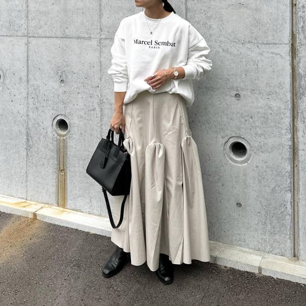 こなれ感ダダ漏れ♡「レザーボトム」で圧倒的おしゃれコーデ♡