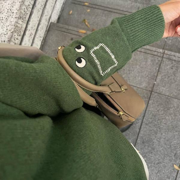 可愛すぎて「試着もせず即決で購入」したッ！！【ユニクロ】「色味」「デザイン」が優勝！“トップス”紹介