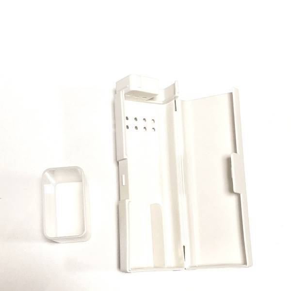 ＜こういうのが欲しかった…！＞実用的すぎアイテムきたッ！！【セリア】の”コップ付き立つ歯ブラシケース”がスゴイ！