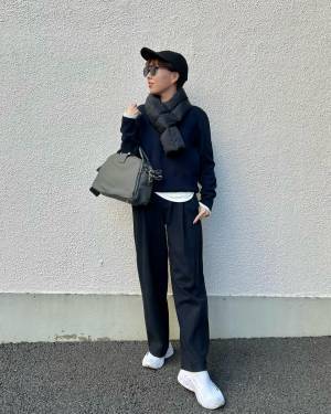 「本当に褒められる」「買ってよかった」【ユニクロ】”1番使えるニット”まとめ