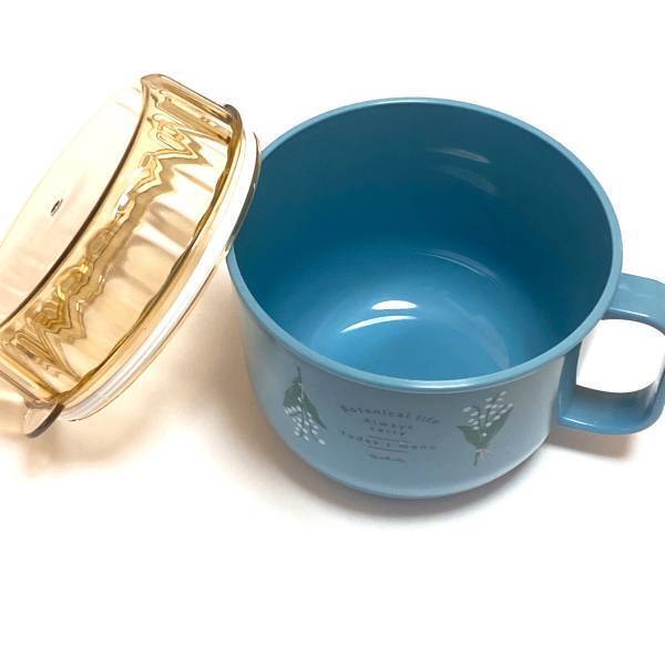 「絵柄が可愛い」「使いやすい大きめサイズ」【セリア】の”ランチボウル”は「重宝すること間違いナシ！」