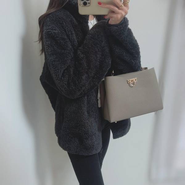 ＜今年も着まくり♡＞「最高」で「お気に入り」！【ユニクロ】「かなり使える」“ふわふわアウター”紹介