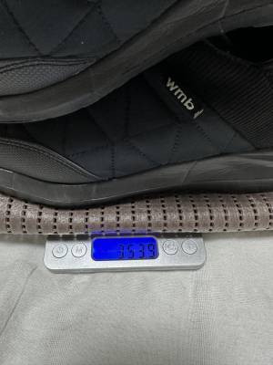 《毎年大人気》「驚くべき軽さ」で雨も雪もOK！【ワークマン】「一度履いたらヘビロテ必至」”モックシューズ”