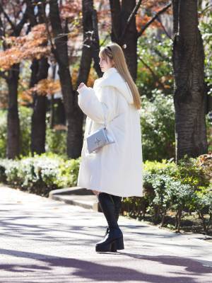 この冬WEGOで買うべき「バズりアウター」を人気スタッフが着こなし！