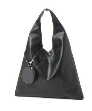 『荷物多い日のバッグない！』→解決！【グローバルワーク】おしゃれなのに大容量！「優秀バッグ」