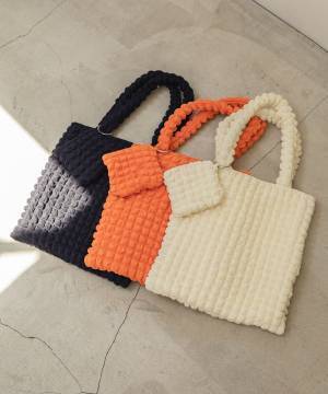 『荷物多い日のバッグない！』→解決！【グローバルワーク】おしゃれなのに大容量！「優秀バッグ」