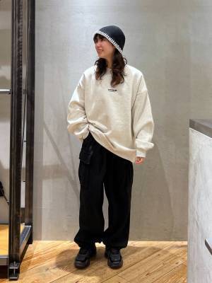 このワンポイントでこなれ感♡ オシャレ女子が取り入れてる【ステッチニット】って？