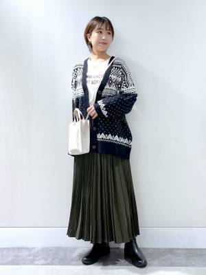 アウターを脱いでも可愛い！【グローバルワーク】体温調節にピッタリな「カーディガン特集」