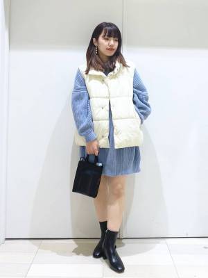 こりゃ、マネキン買いの可愛さ♡【グローバルワーク】スタッフの「トレンドニットコーデ」