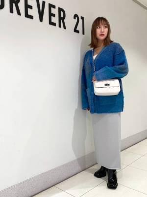 「穿きやすい」「動きやすい」【FOREVER21】スタッフも絶賛！！「ラメスカート」