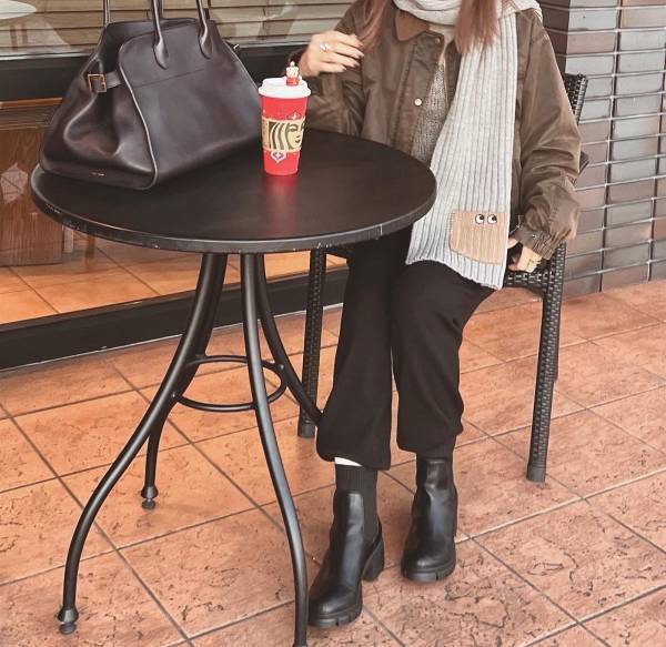 人気殺到！【ユニクロ】コンプリートしたくなる「アニヤコラボ」