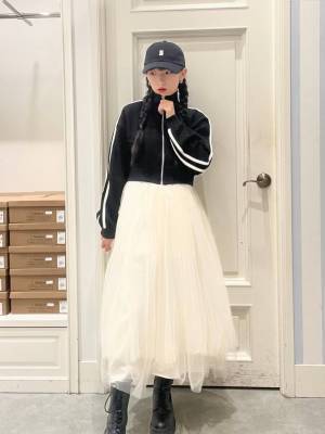 韓国っぽガーリーに着こなしたい【トラックジャケット】