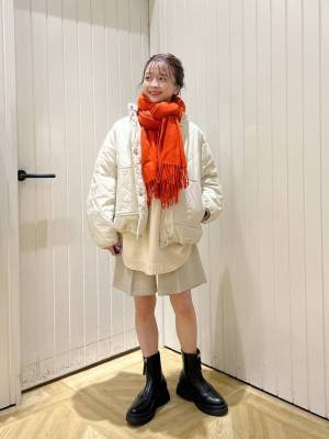 〈今季真似したい！〉“巻き方”で印象チェンジ！【ストール】の「アレンジ術」って？