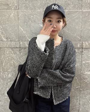 「万能だしほんと高見え」「カジュアルにも綺麗めにも」！！【ユニクロ】の”ツイードジャケット”