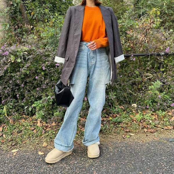 「可愛さ最上級のバッグさん」登場！「ゴールド×ブラック」の”上品バッグ”【ZARA】「オンラインで見かけて即ポチ」♡