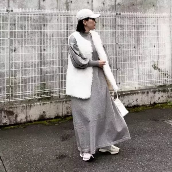 「最近よく聞く“ジレ”ってなに…！？」「何となく知ってるけど…」普段のコーデにプラスして“華やか”にできるアイテムを解説します！