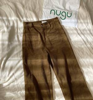 「脚をきれい」に見せたい人集合ーッ！！韓国ブランドの「神ボトムス」が最高でした…♡