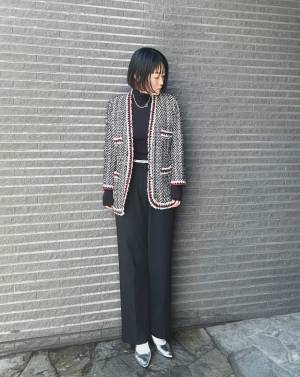 「とにかく足がキレイに見えるーーー！！」と大バズり中の【ユニクロ】”タックワイドパンツ”の着倒し術4選♡