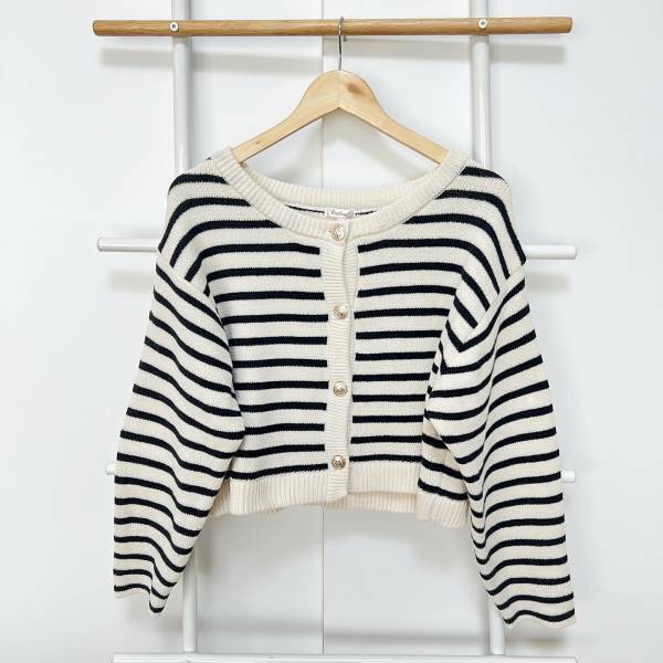 「プチプラには見えない！」「すごく良かった！」【しまむら】の”カーディガン”は「全部好きです♡」