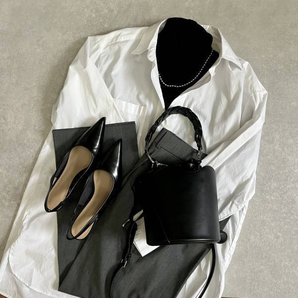 【UNIQLO】の”リブタートルネック”があれば「冬越せる」？！→着回し抜群なコーデ3選