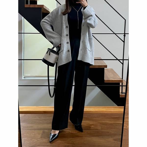 【UNIQLO】の”リブタートルネック”があれば「冬越せる」？！→着回し抜群なコーデ3選