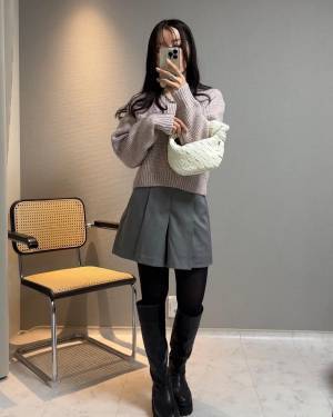 「色味がめっちゃ可愛い！」「シルエットも可愛い！」【GU】主役級”メランジセーター”は「人気出そう！」