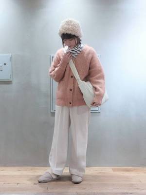 《今季大注目！！》冬コーデは【ムートン風シューズ】でかわいく決まる♡