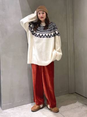 《今季大注目！！》冬コーデは【ムートン風シューズ】でかわいく決まる♡