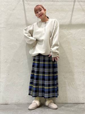 《今季大注目！！》冬コーデは【ムートン風シューズ】でかわいく決まる♡