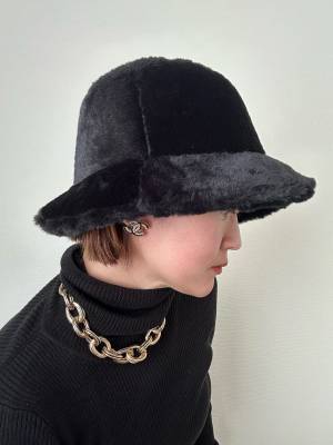 ＜韓国で大人気＞「KPOPアイドル多数愛用中」！！【VARZAR】「もこもこ♡」“あったか帽子”紹介