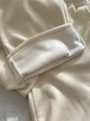 《コスパ最高》「脚長効果も抜群♡」「もう脱げない♡」【楽天】でバズってる“穿く毛布”紹介