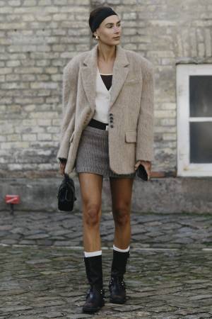 ヴェラ・ヴァン・エルプのスナップ特集【今、気になるファッションアイコン Vol.28】