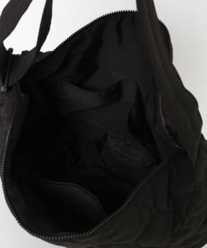 まだまだ人気！【グローバルワーク】デイリー使いに♡ 軽くて今っぽ「キルトバッグ」