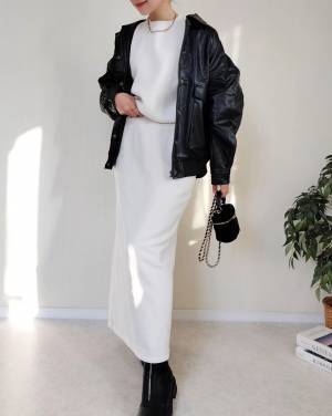 こりゃ一目惚れ不回避♡【GU】縦ラインですっきり見え!!「名品スカート」