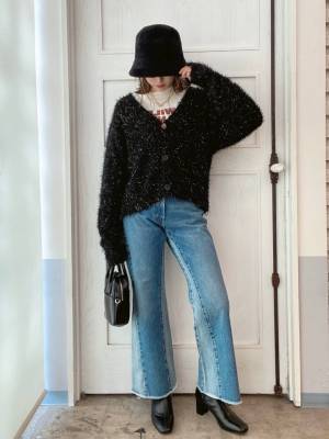 冬は暗くなりがち → 解決！【ローリーズファーム】コーデが華やぐ♡「キラキラアイテム」