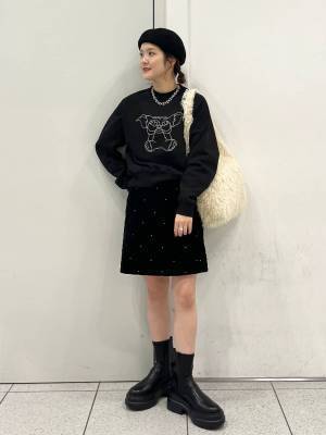 冬は暗くなりがち → 解決！【ローリーズファーム】コーデが華やぐ♡「キラキラアイテム」